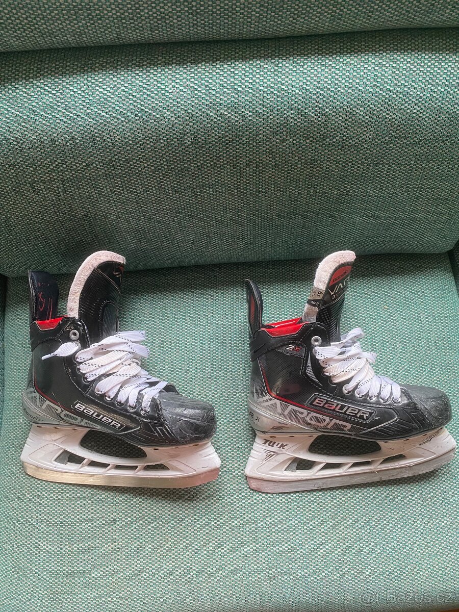 Brusle Bauer Vapor 3x, Sr, vel. 6,5, Fit 3 - 3