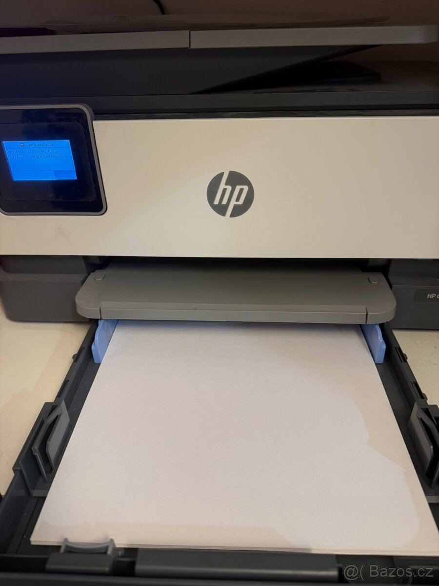 multifunkční tiskárna HP OfficeJet 8010 - 3
