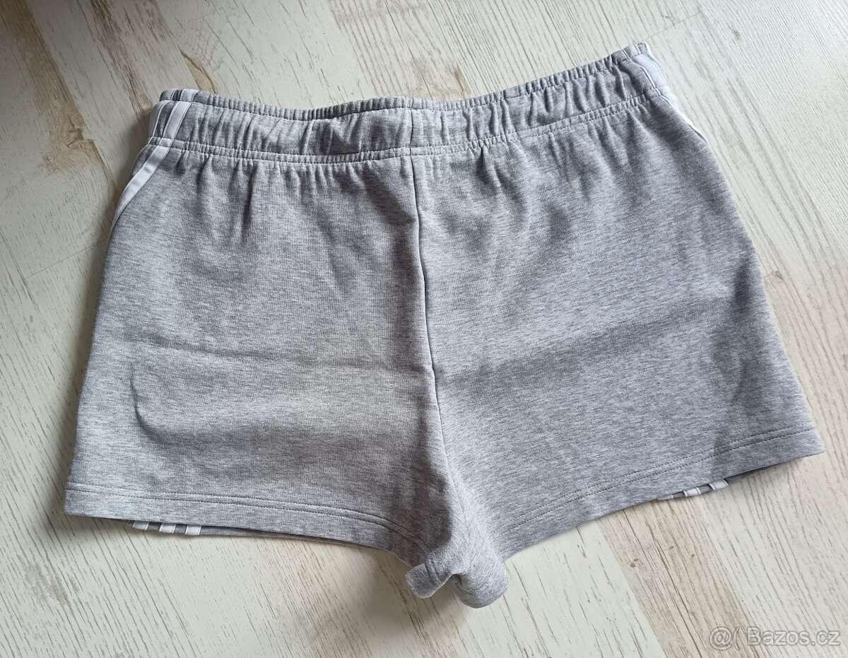 Dámské kraťasy Adidas - 3