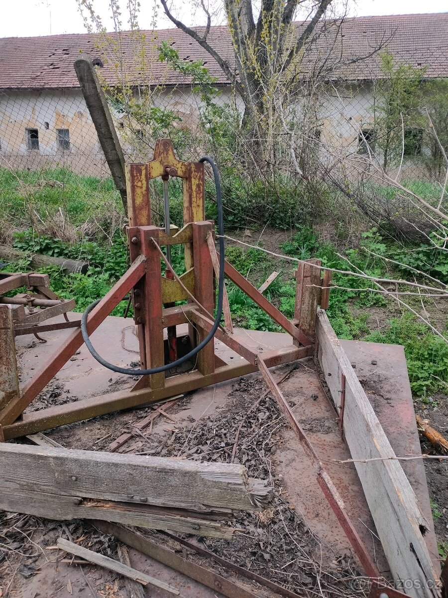 Přední hydraulika - 3