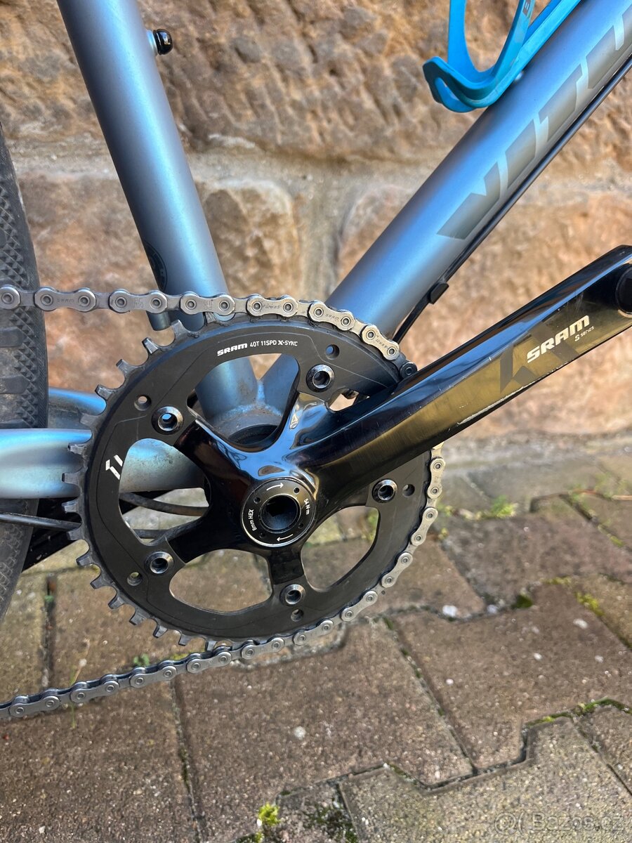 Gravel bike Vitus - 3