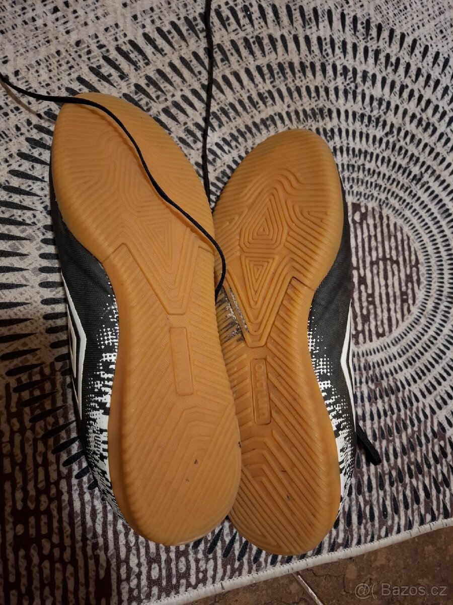 Různé sportovní boty vel. 41-42,5. - 3