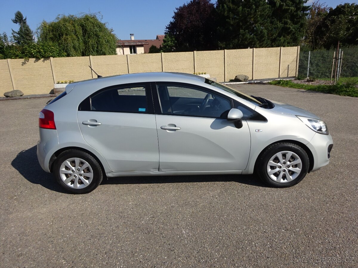 Kia Rio 1.4i r.v.2012 (80 kw) Koupeno v ČR - 3