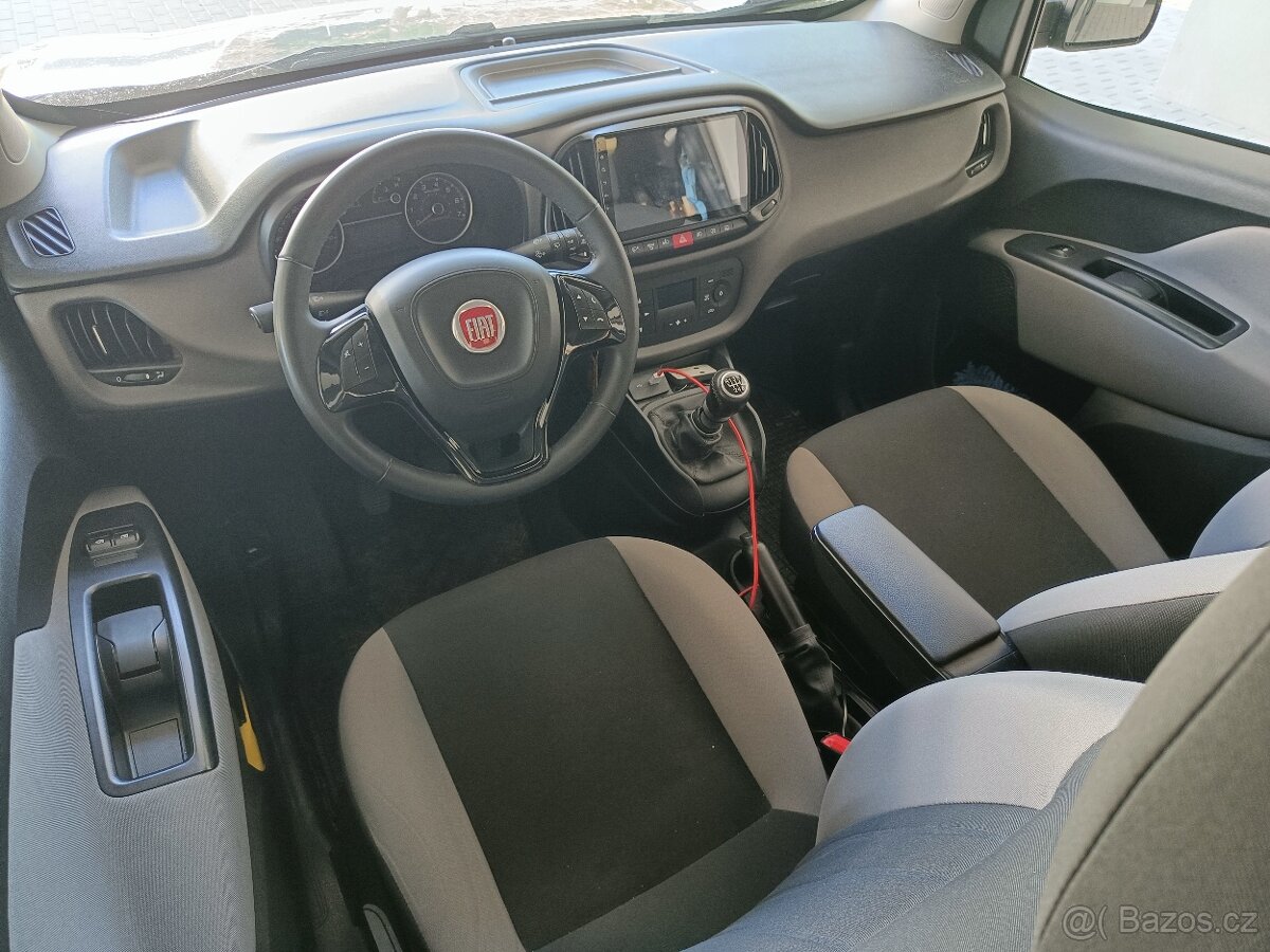 Fiat DOBLÓ Panorama 1.6 MTJ 88 kW, 98tkm, ČR, rozvody, 1 maj - 3