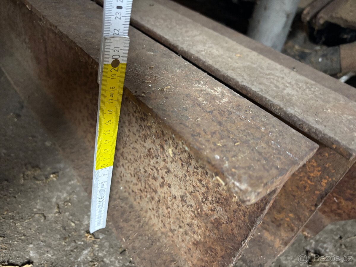 Prodám traverzy (ička) typu I 180 - 3