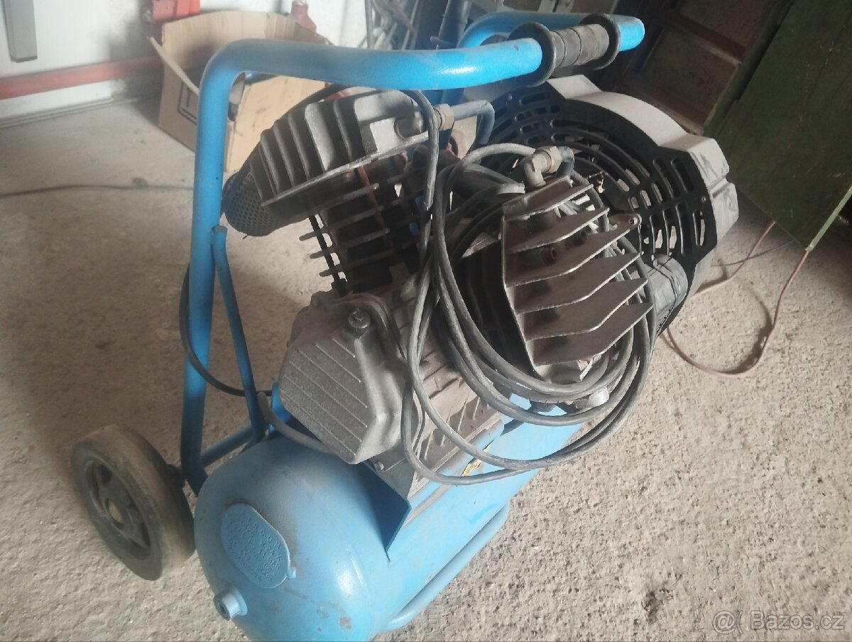 Prodám kompresor - 3