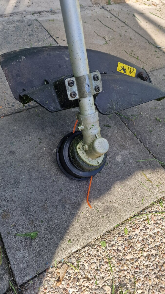 KŘOVINOŘEZ STIGA SB44D - 3