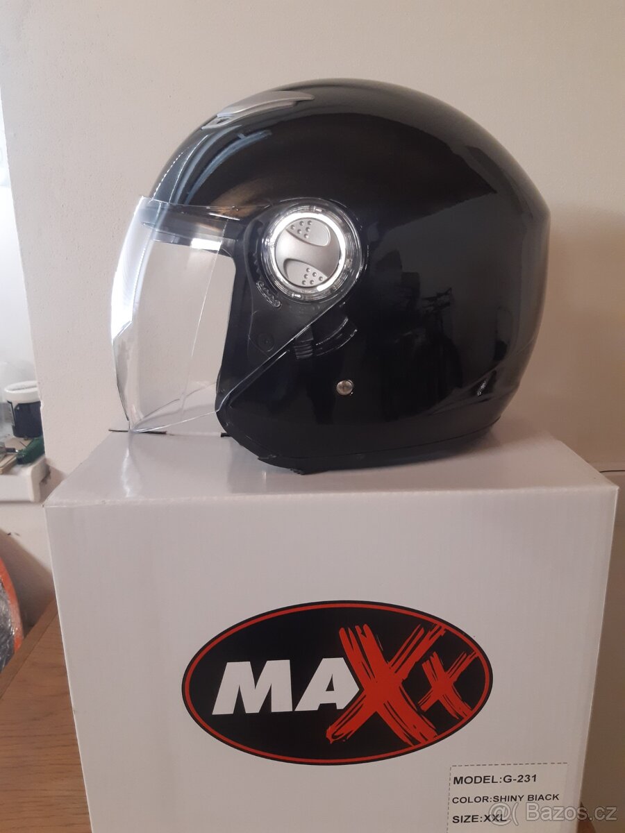 Prodám helmu zn.Maxx model G231 - 3