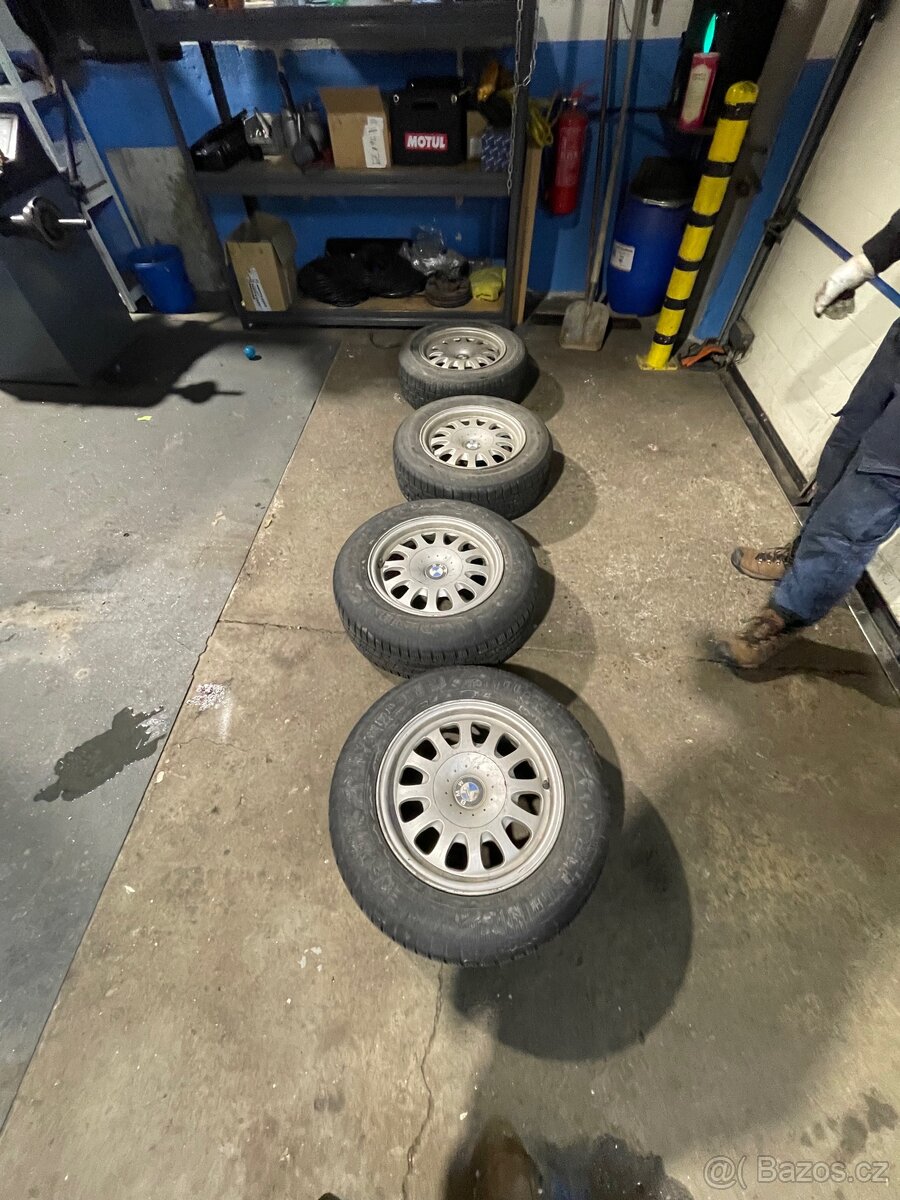 ALU kola BMW 5 E39 - R15 - 3