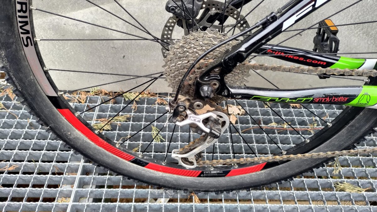 Karbonové kolo Fuji MT Pro - 3