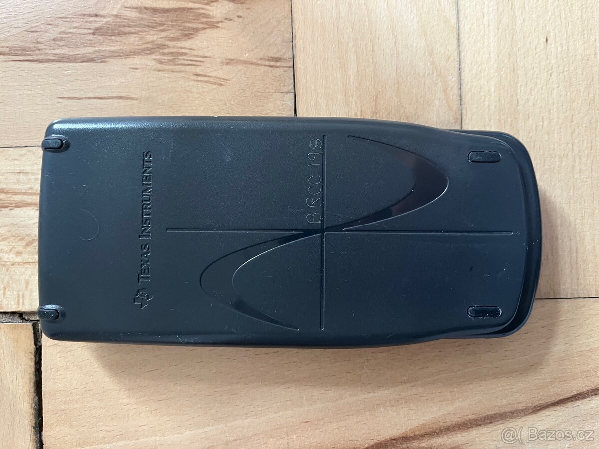 Kalkulačka TI-83 - 3