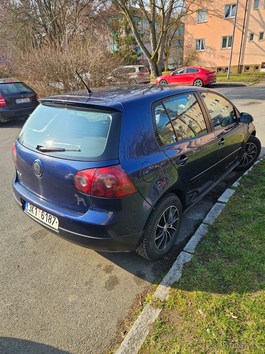 VW Golf 1.6 75kw - 3