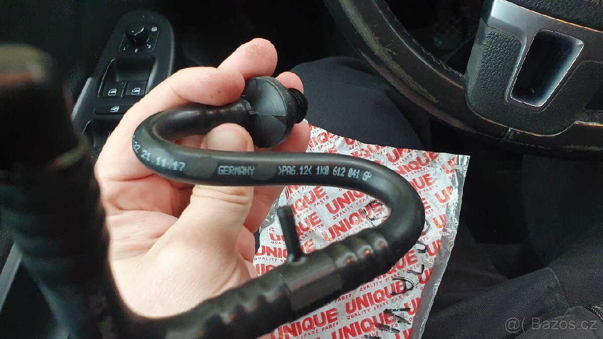 Podtlaková hadice Octavia - 3