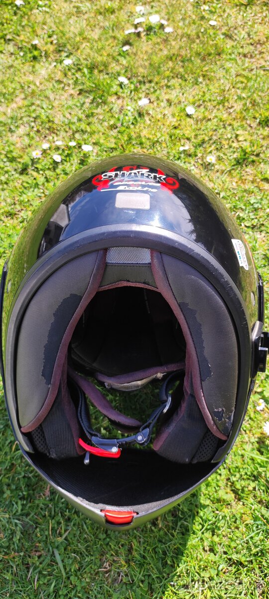 Helma Shark-vyklápěcí - 3