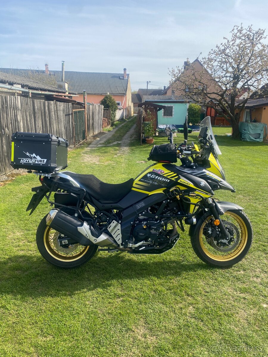 2018 Suzuki DL 650 V-Strom - 12 500 km - Náhled 2