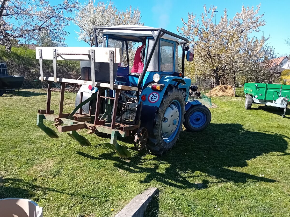 Sazečka brambor - 3