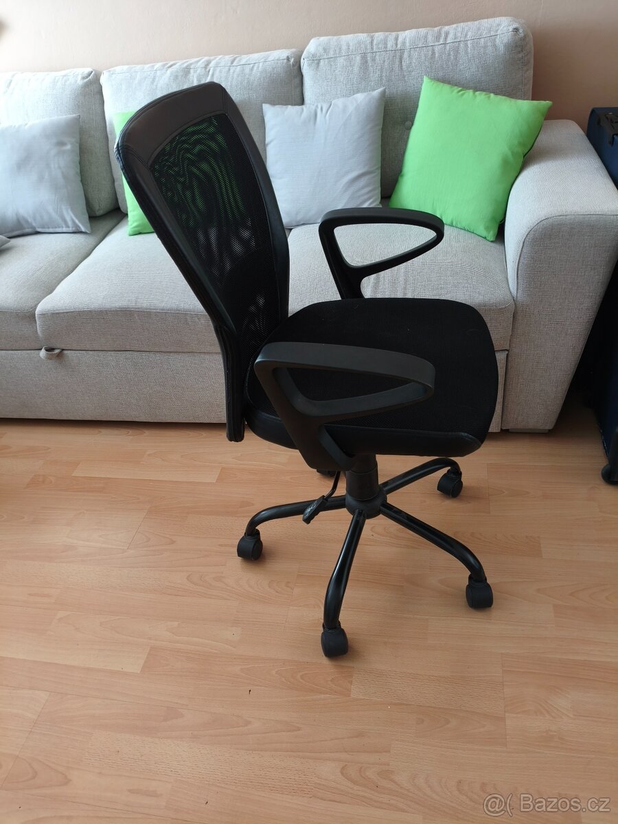 Kancelářské křeslo k PC - 3