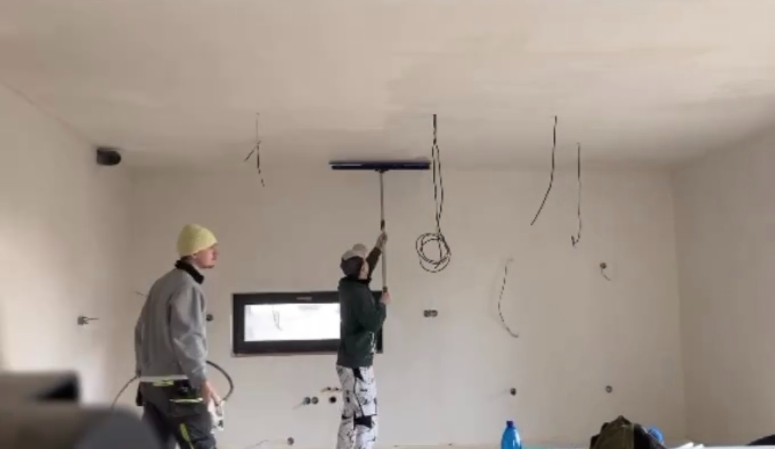 Hledáme zkušené omítkáře - 3