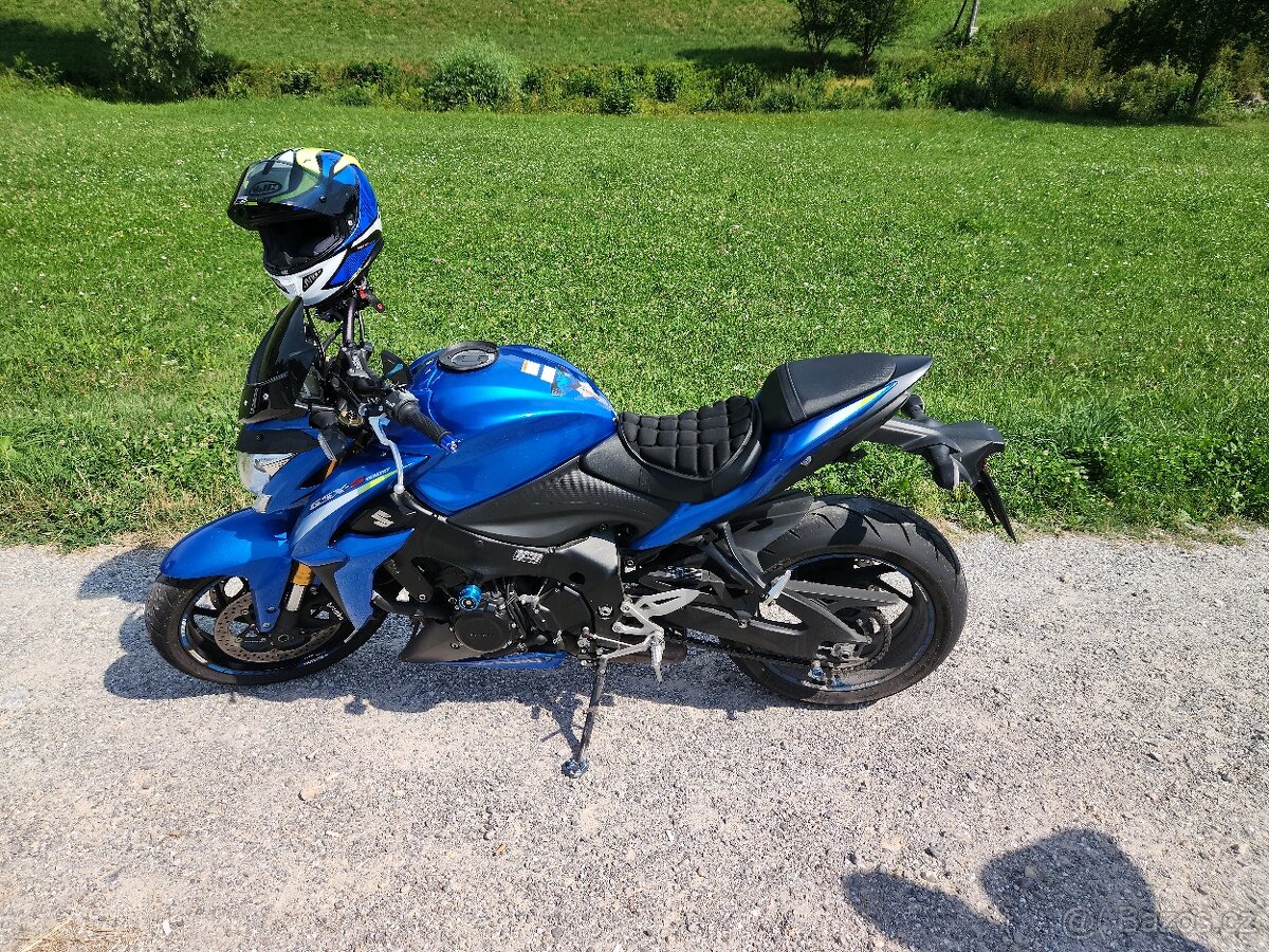 Suzuki gsxs 1000 - 3