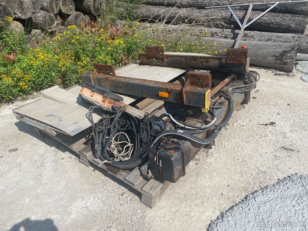 Hydraulické čelo - 3