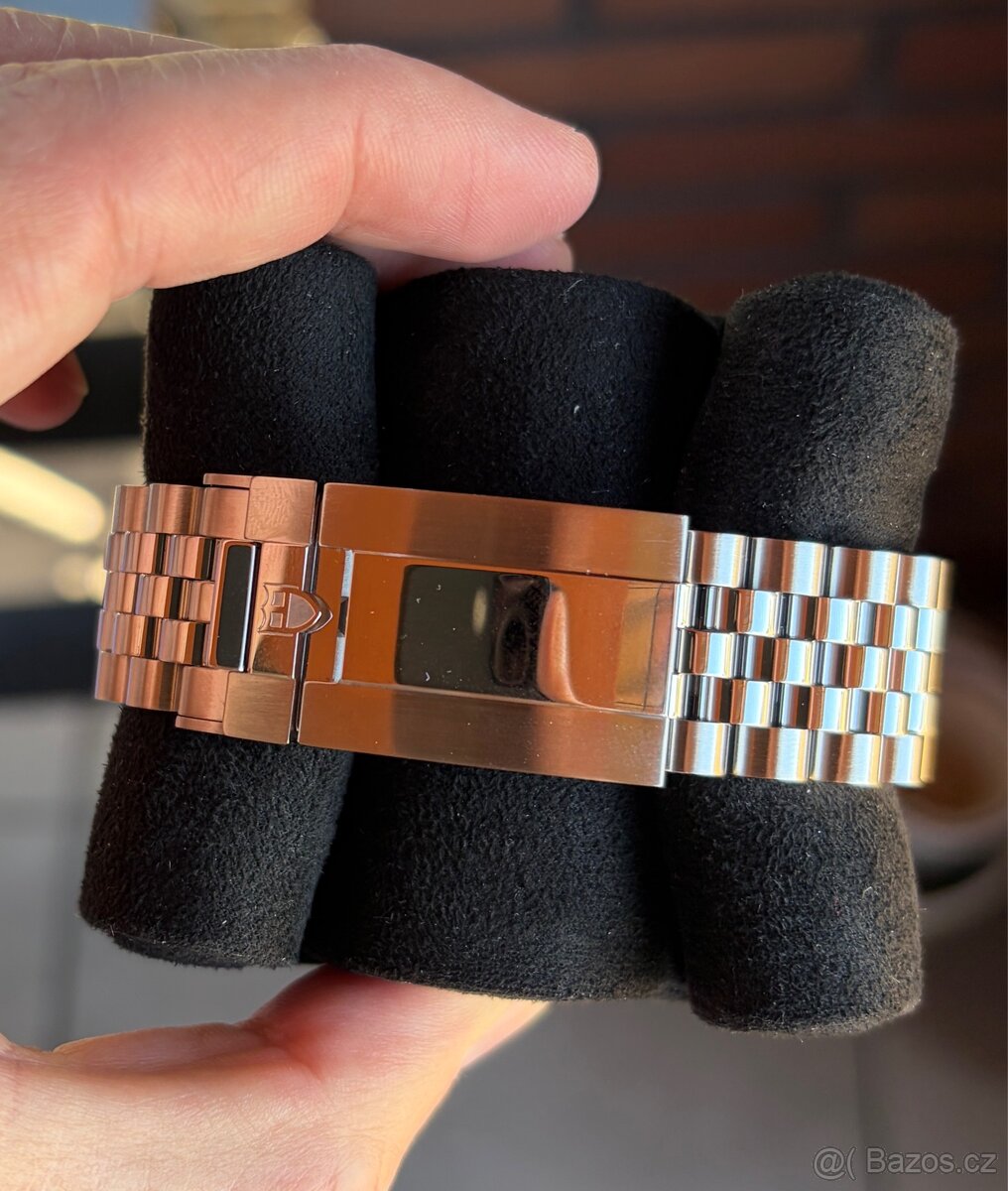 Tudor Black Bay ONE 39mm (2024) - 3
