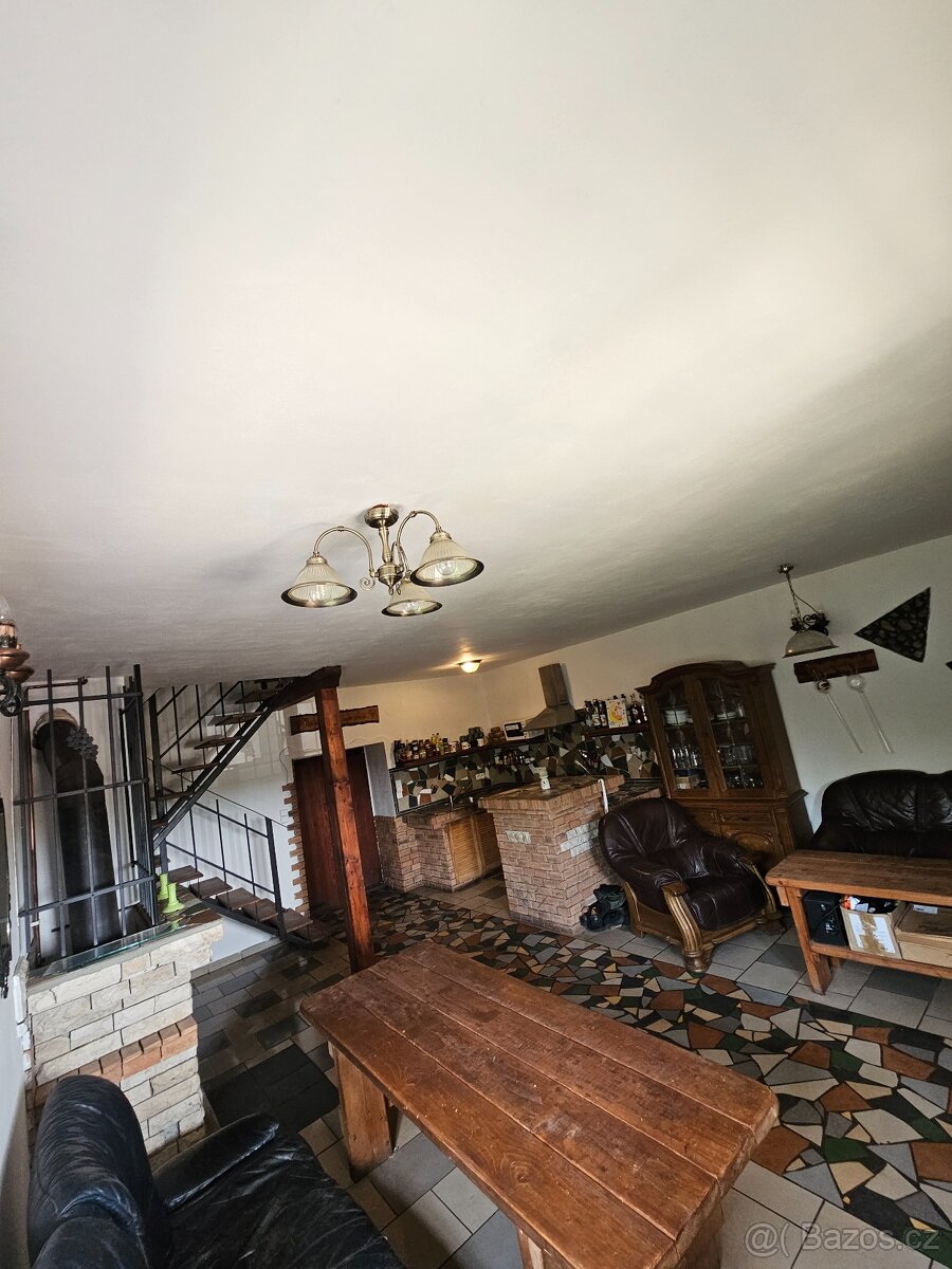 Prodej kouzelného vinného sklepa v srdci vinic - 3