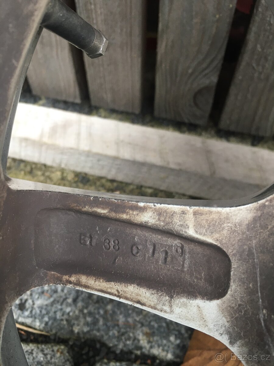 Alu disky AEZ Subaru 7Jx15 - 3