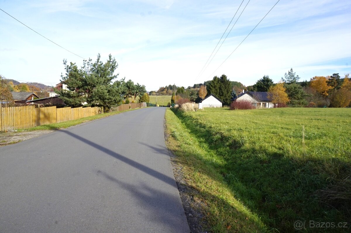 Stavební pozemek 1235 m2 pro RD, Medový Újezd - 3