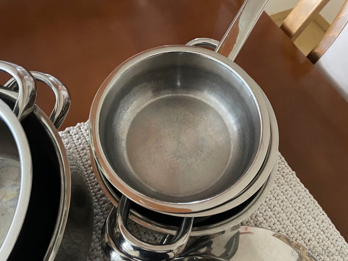 Sada 10 dílů nerezového nádobí - 3