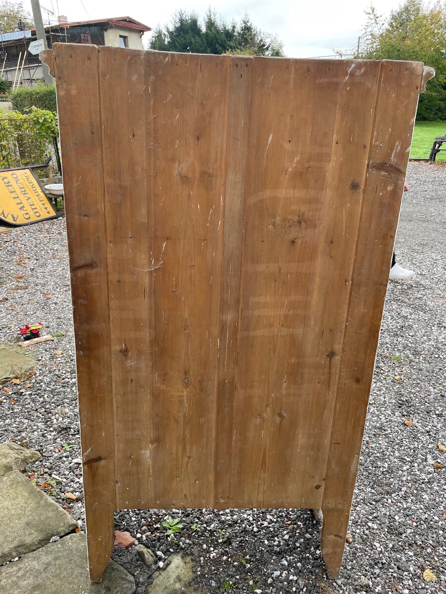 Stará skříň do chalupy. - 3