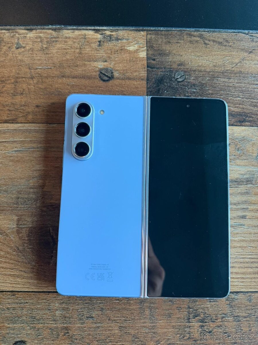 Samsung Z Fold5 v záruce - 3