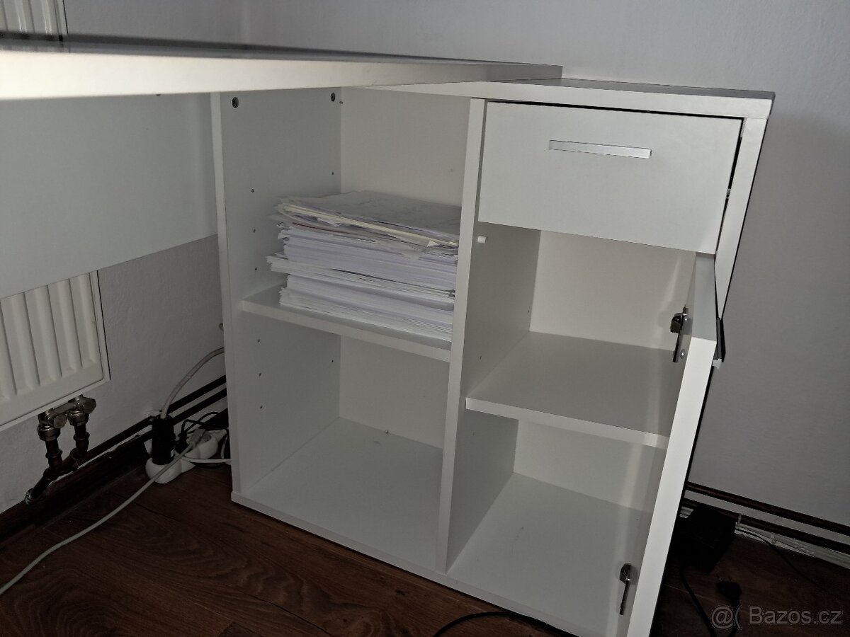 Rohový stůl - 3