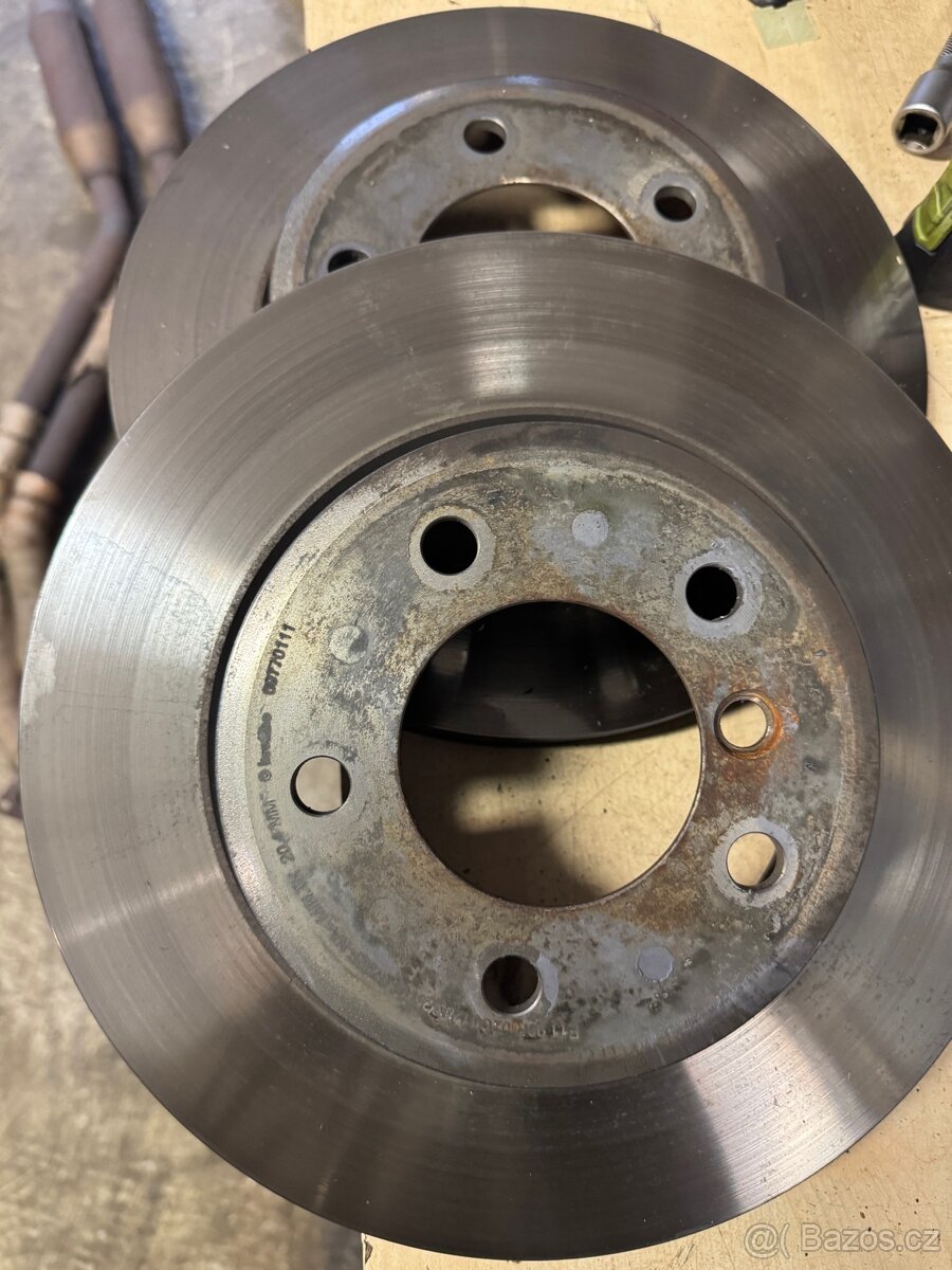 Kotouce brembo bmw - 3