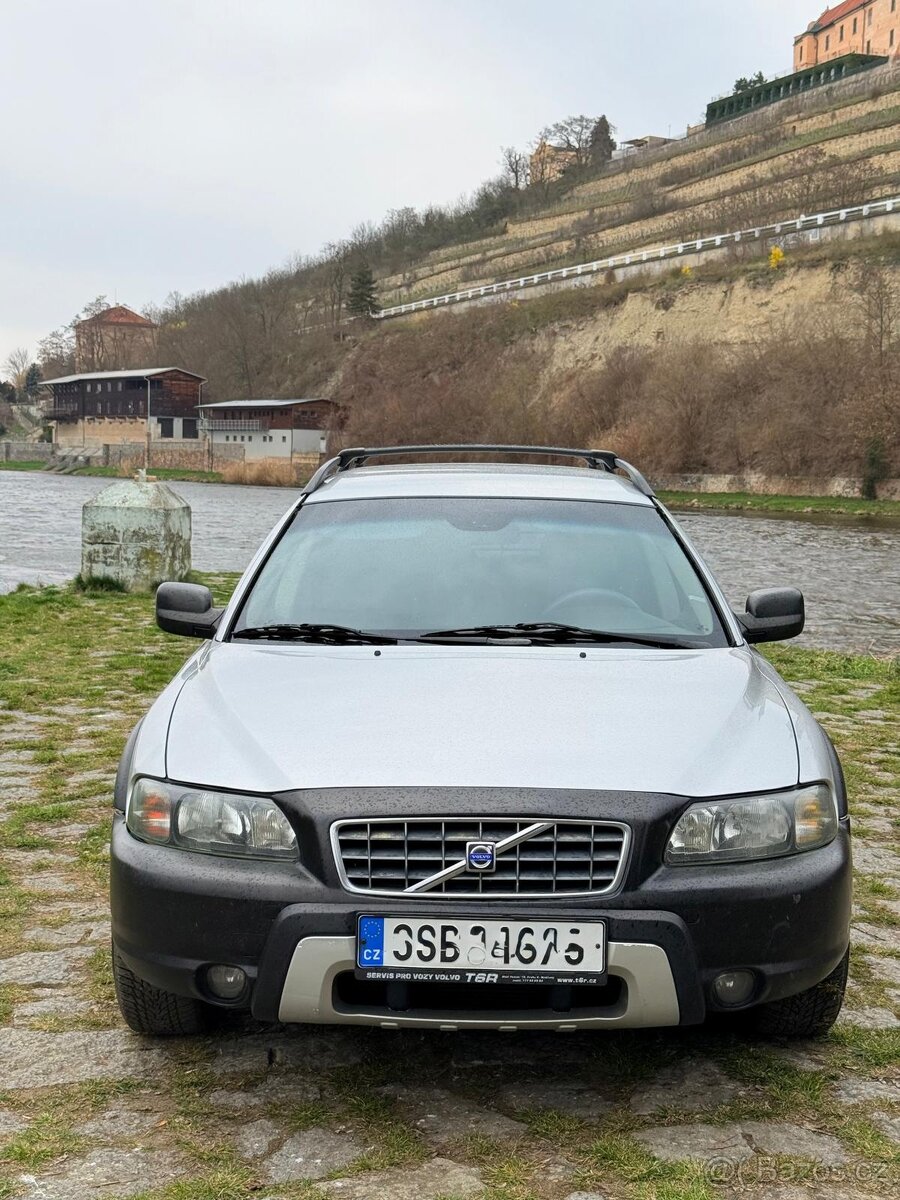 VOLVO XC70 - 3