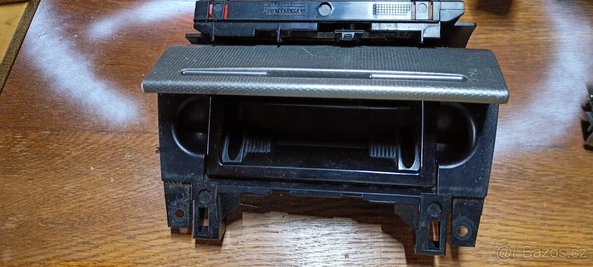 Lišty interieru Audi A4 B6 quattro - 3