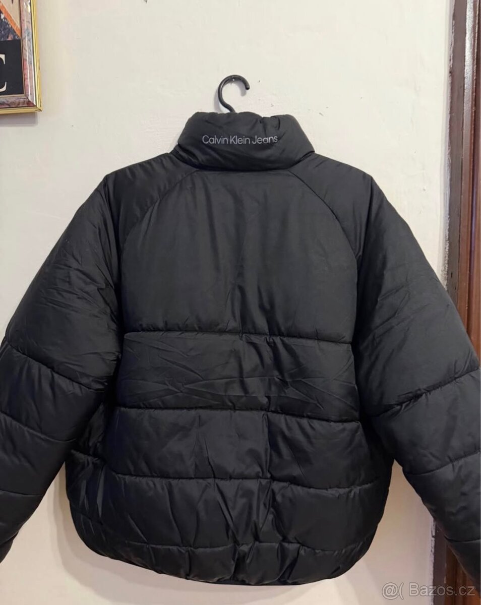 Calvin Klein Bunda INSTITUTIONAL - 3