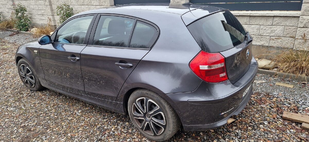 BMW 118D - 3