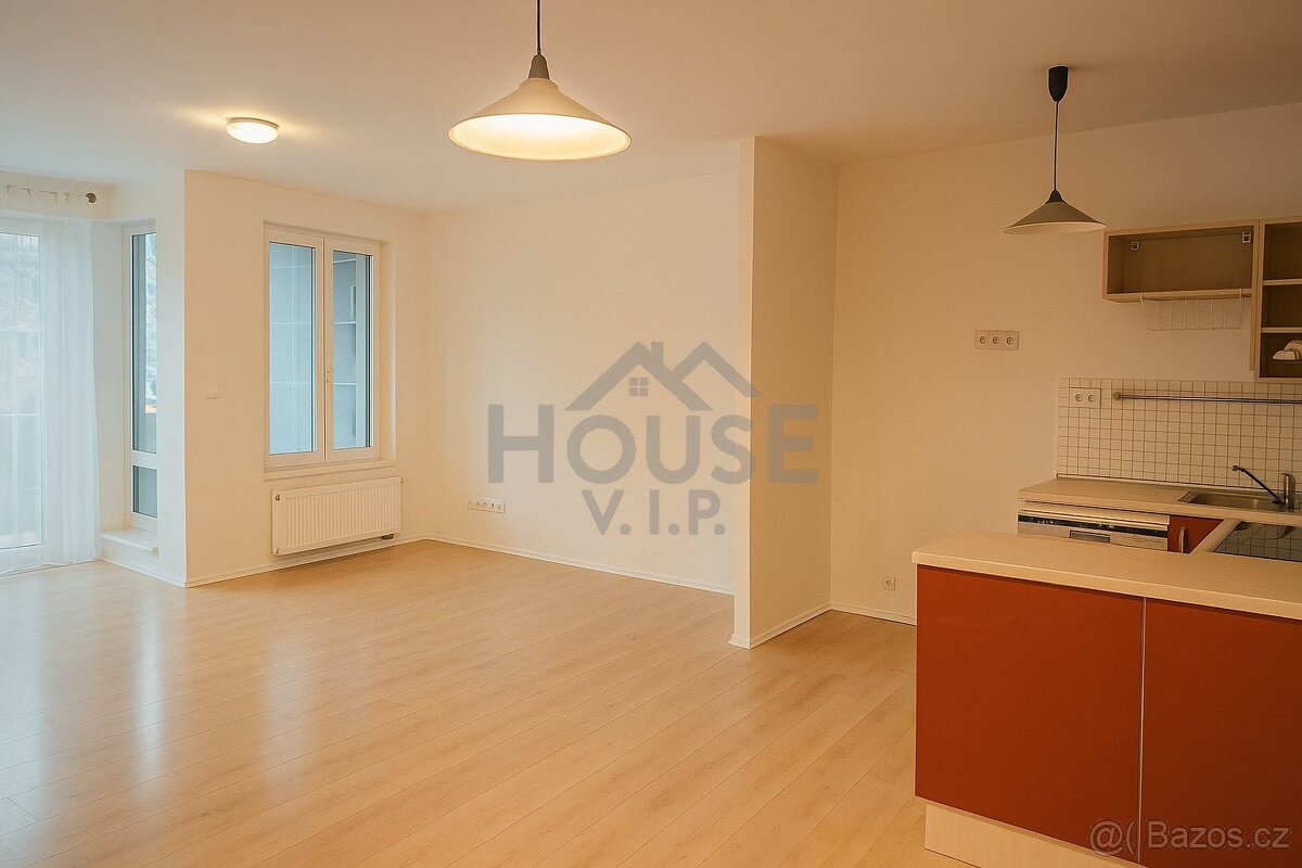 Prodej bytu 3+kk, 83,2 m² + lodžie a balkon, s garářovým stá - 3