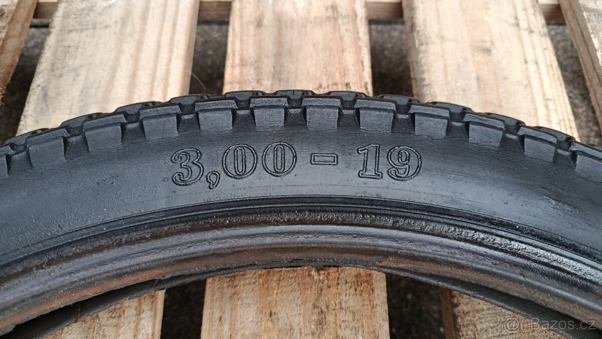 Baťa Super Sport 3,00-19 original motopneu - 3
