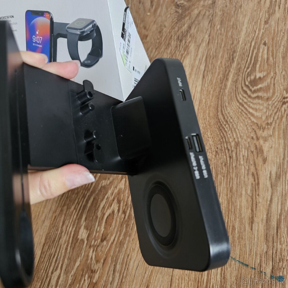 FIXED Powerstation 3v1 bezdrátový nabíjecí stojan - 3