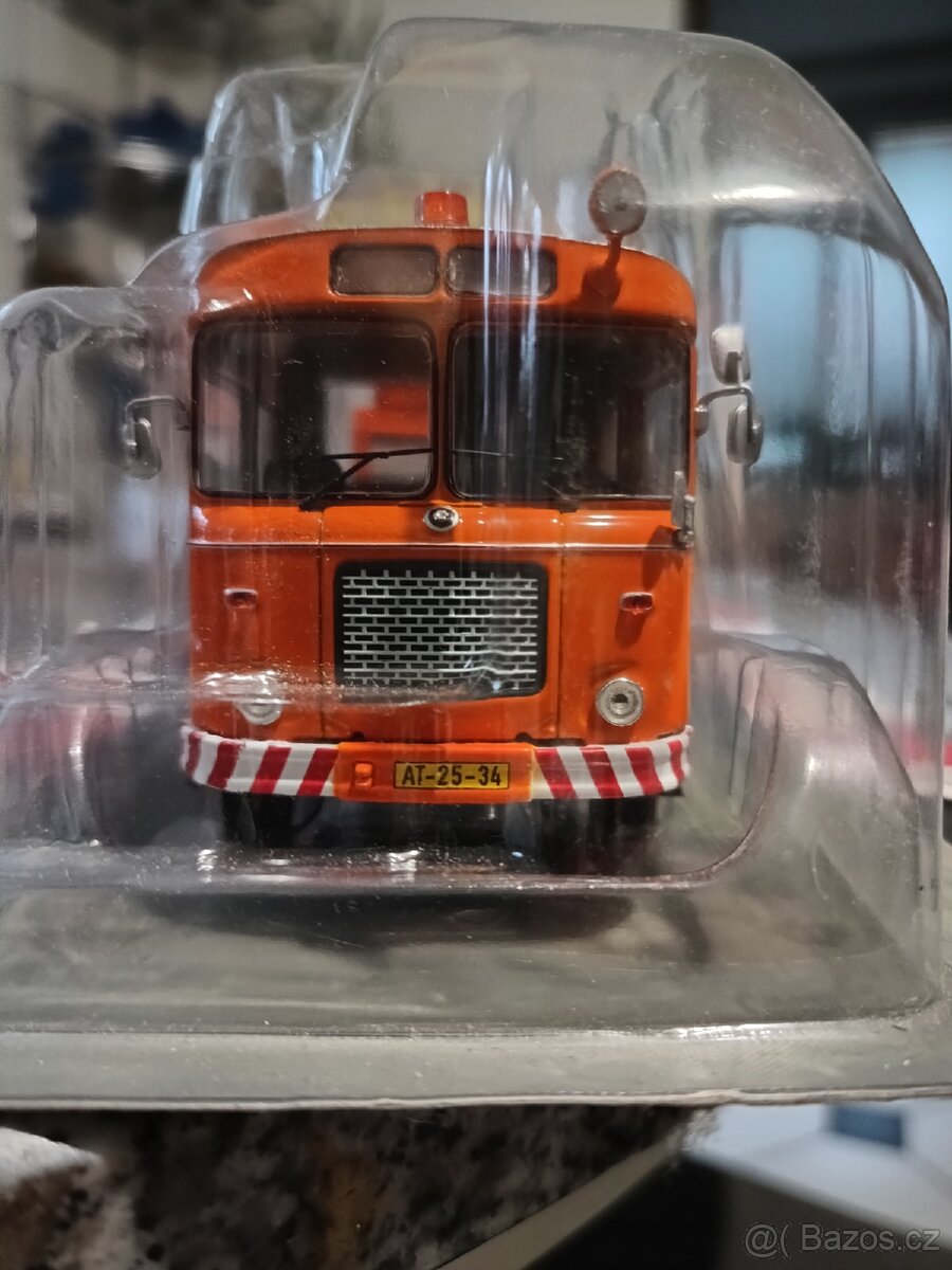 DeAgostini Škoda 706 RT Schörling - 3