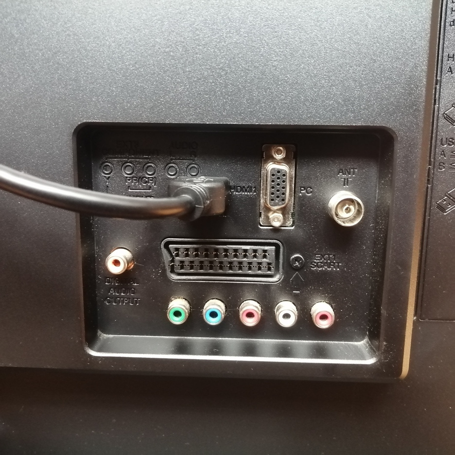 Televize SHARP 80cm 32" - 3