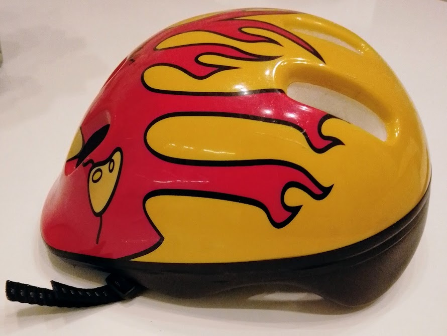 HELMA PŘILBA DĚTSKÁ GALAXY A CHRÁNIČE PRO NEJMENŠÍ - 3