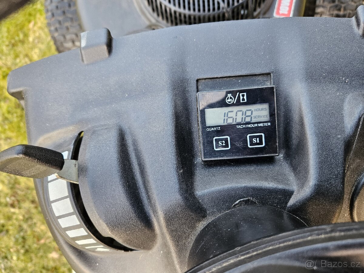 Zahradní traktor MTD DL 92T - 3