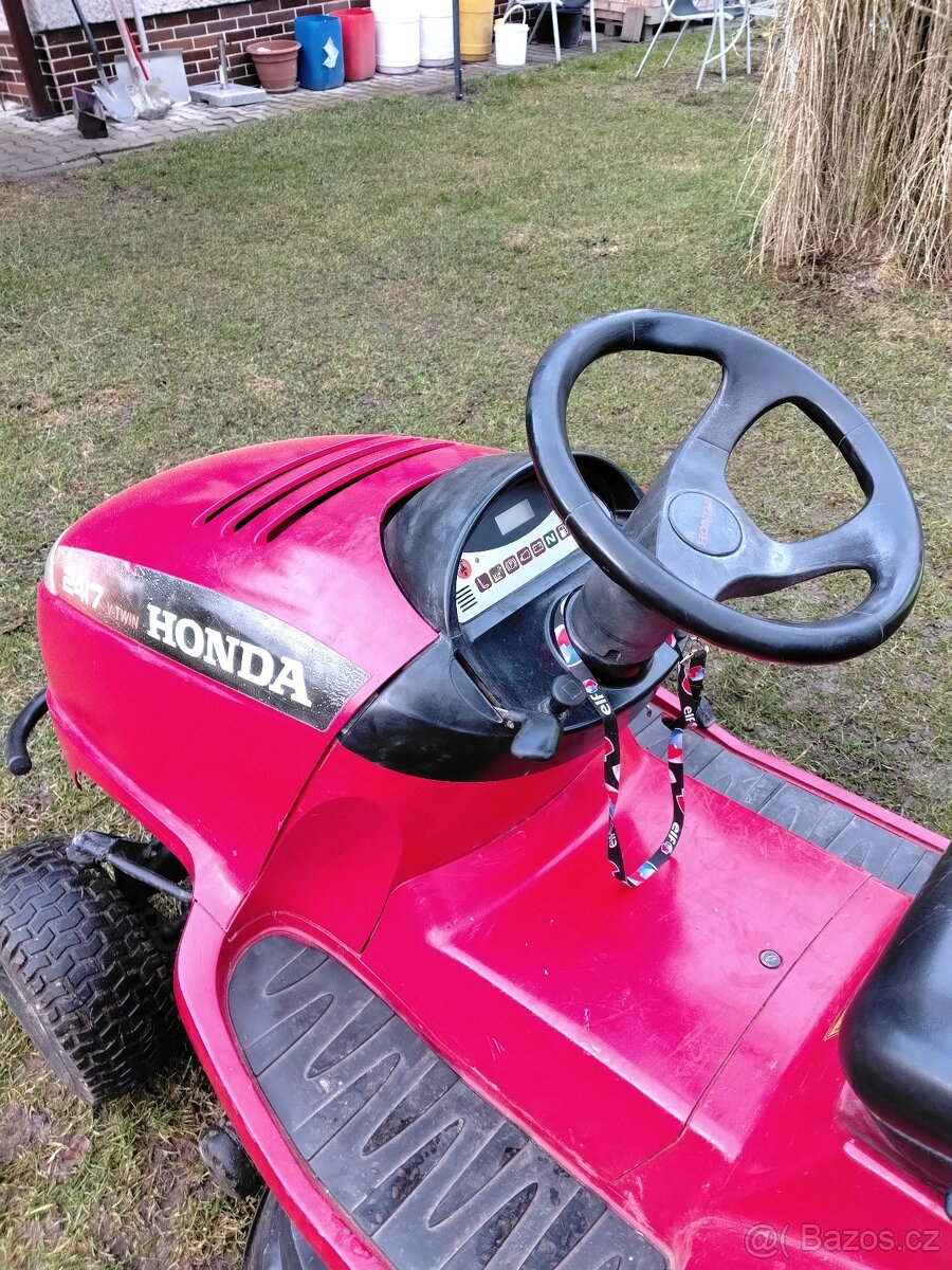 Honda HF2417 - 3
