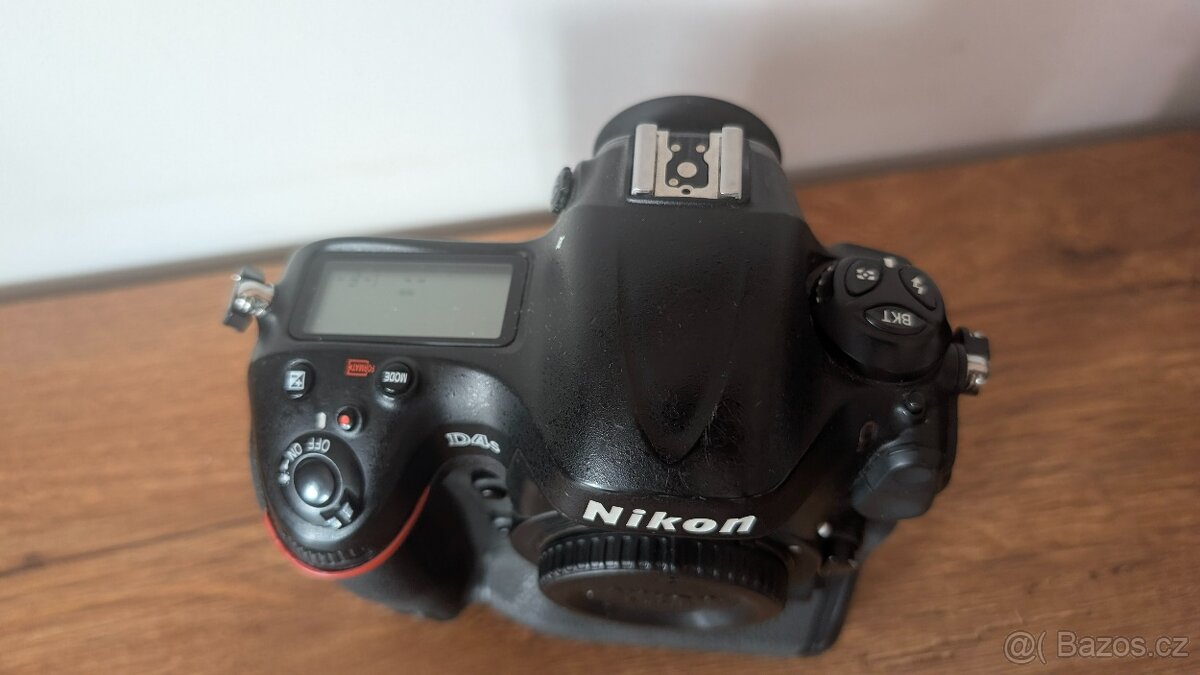 Nikon D4s 97K - 3