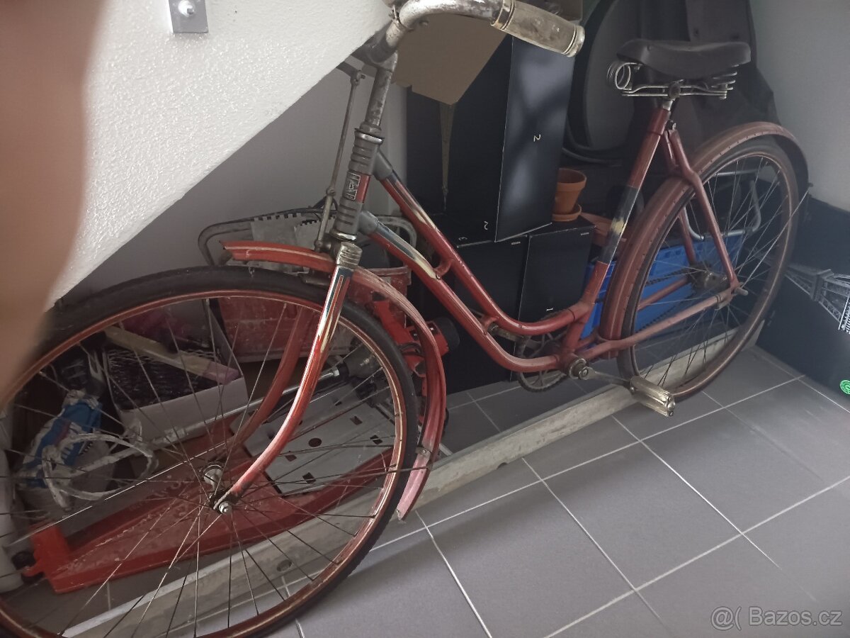 Dámské staré kolo - 3