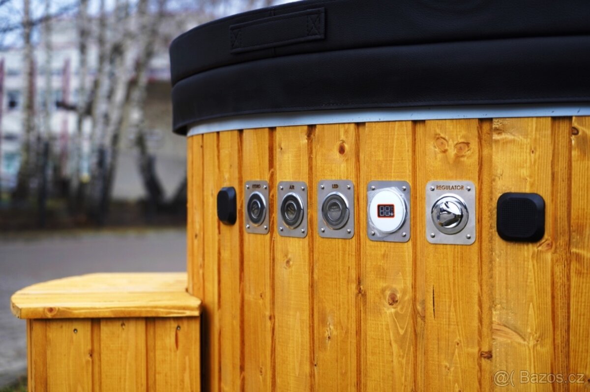 Hot tub/ koupací káď/ vířivka/ koupací sud - 3