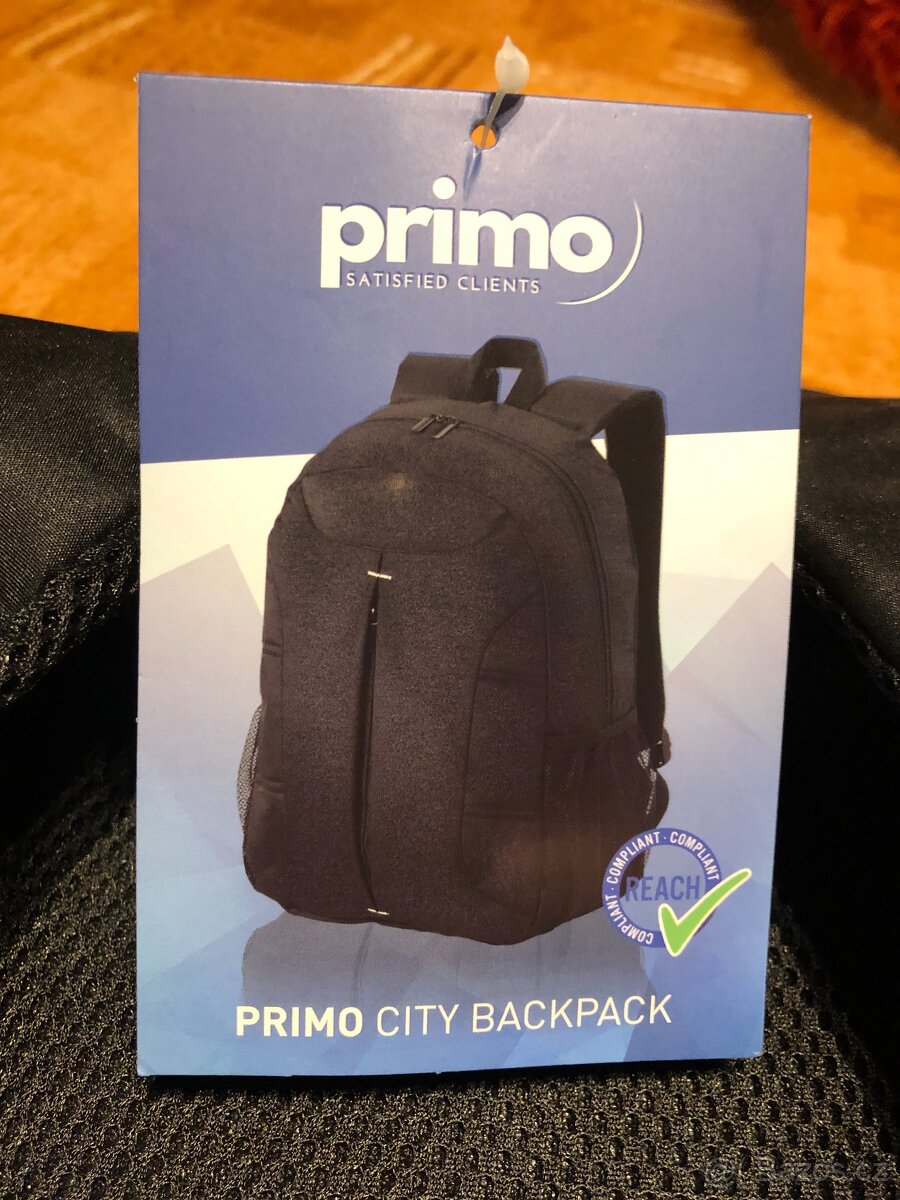 Černý batoh nový, praktický - 3