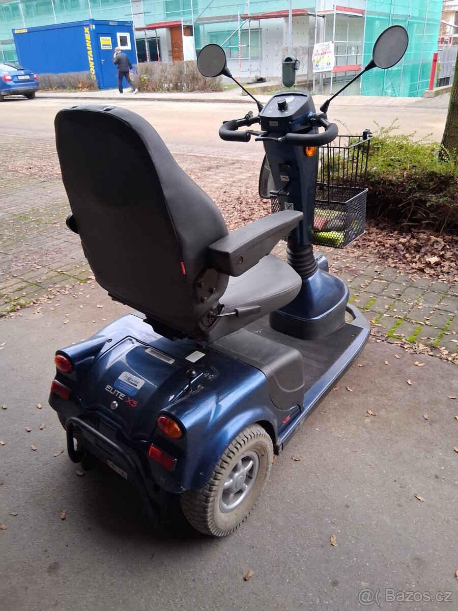 Tříkolový invalidní vozík - 3